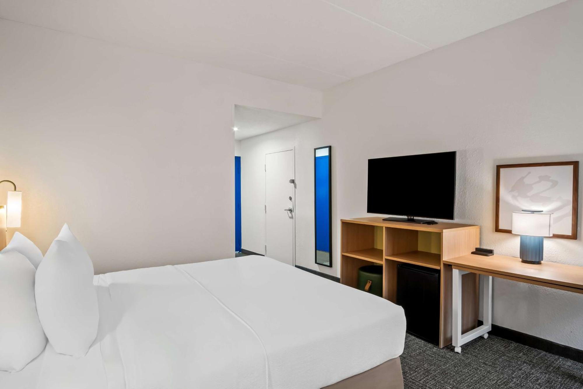 Surestay Plus Hotel By Best Western Stevensville St Joseph Esterno foto